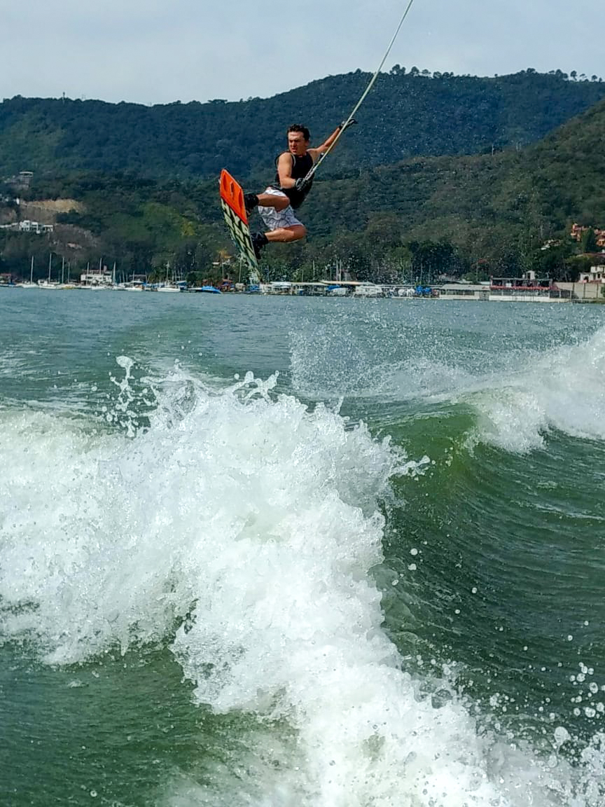 2022 September 19 - Weekly Q and A - Iker Dieguez - Wakeboard