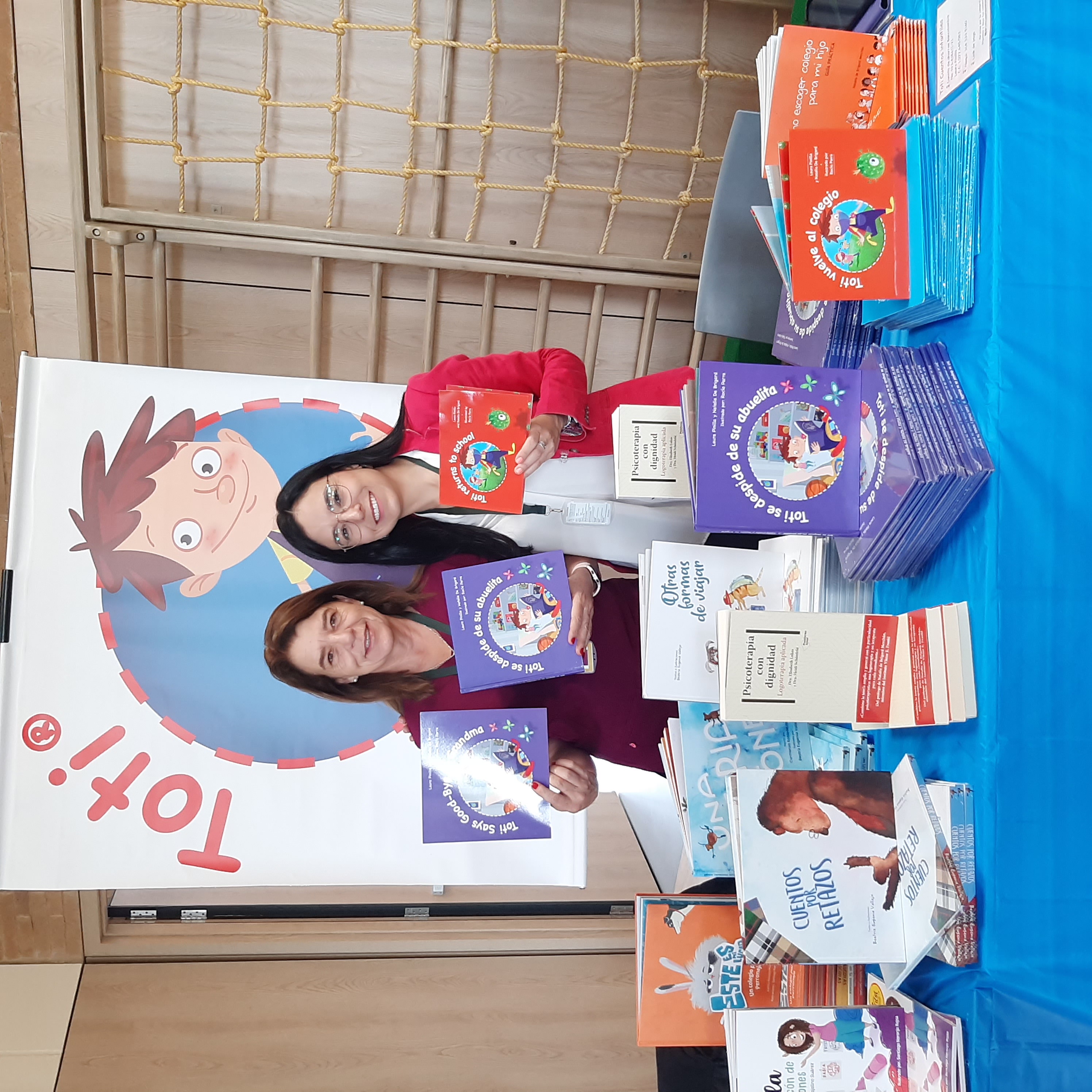 2024 March 26 - Weekly Member Feature - Laura Pinilla - With my mother and the books