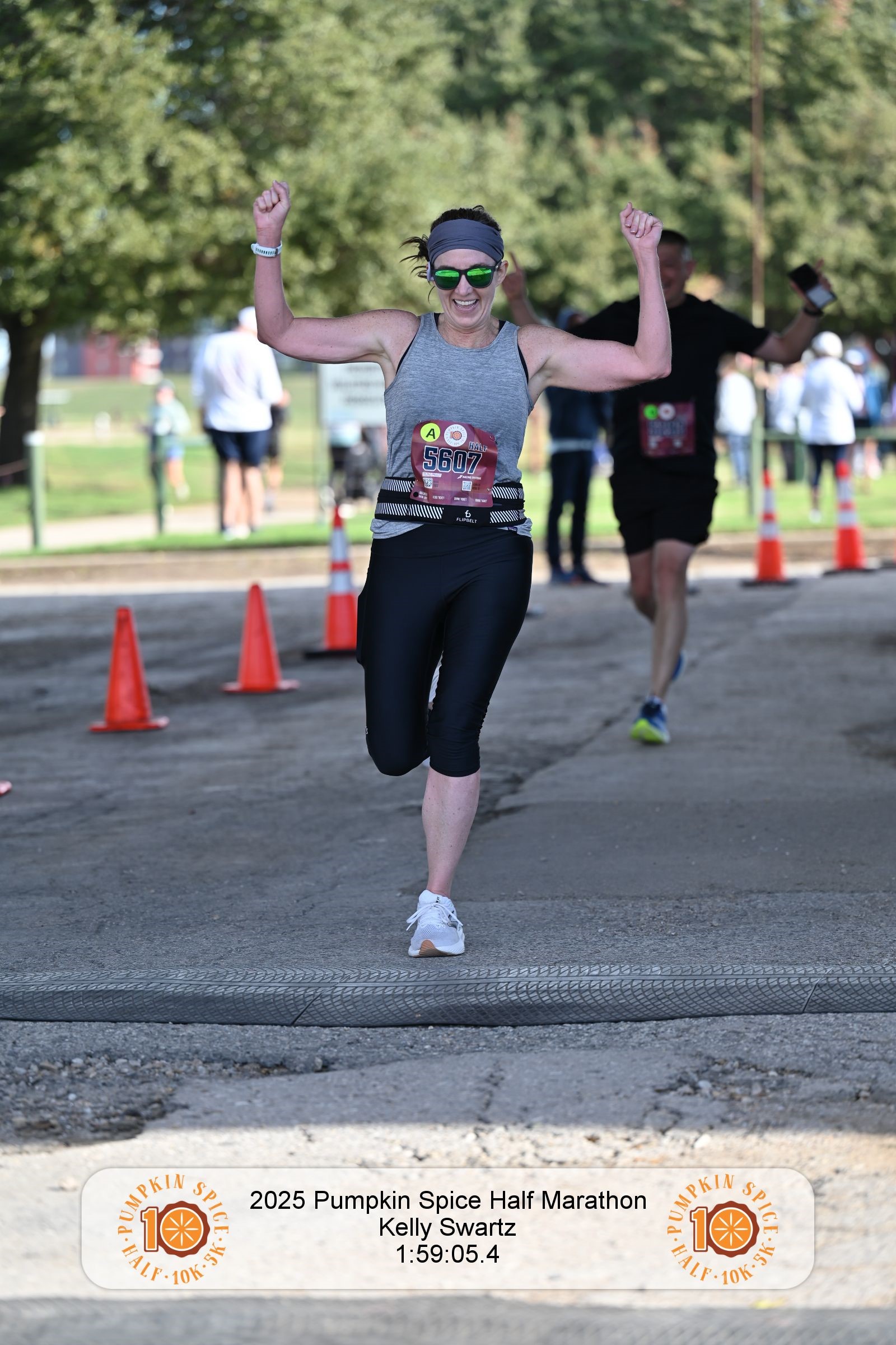 Florida attorney Kelly Swartz recently completed the Pumpkin Spice Half Marathon in November 2025. An avid runner all her life, Swartz ran her first triathlon the summer before she started college.