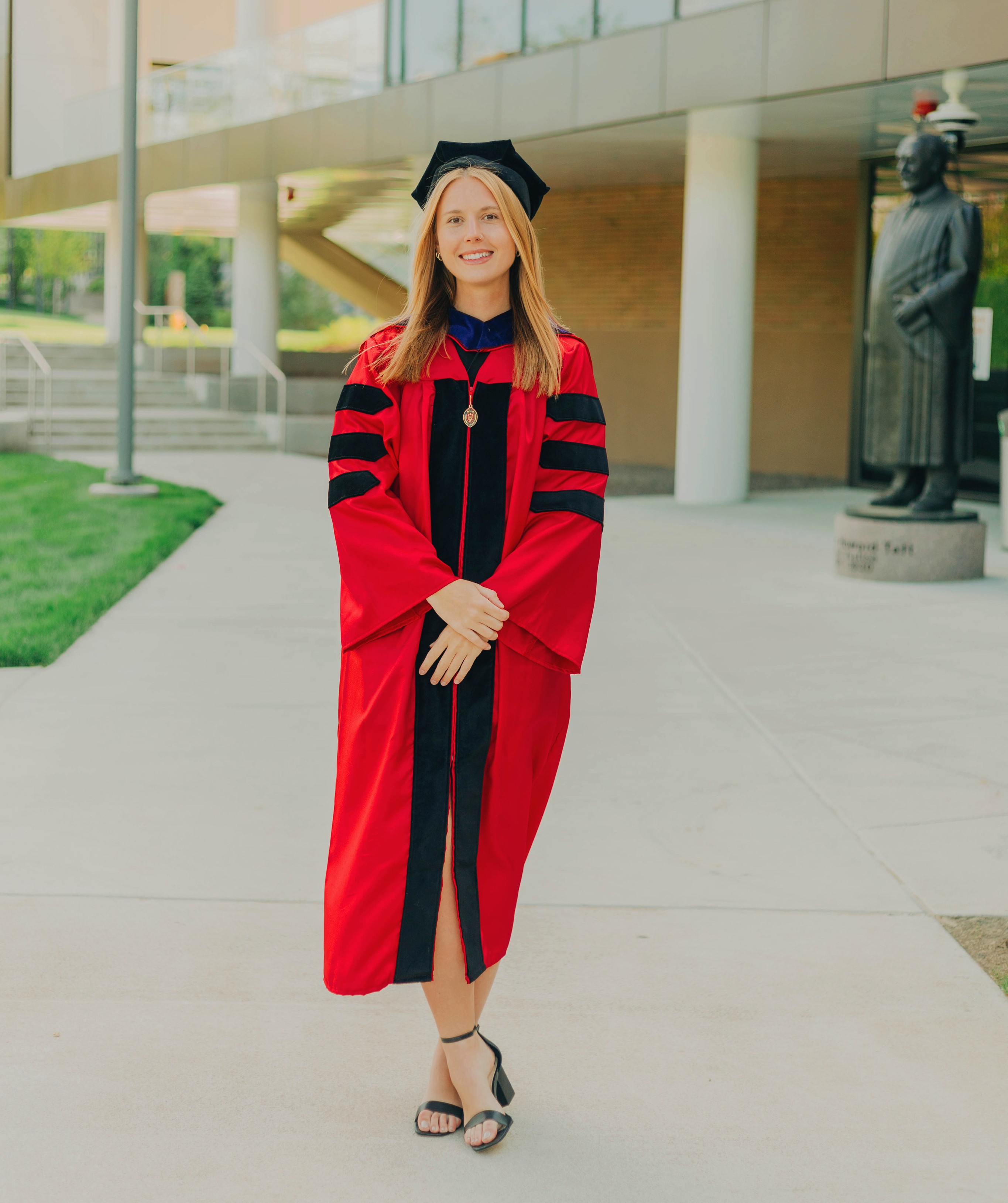Haellie Gordon is a 2024 graduate of the University of Cincinnati College of Law where she served as a member of the College of Law Moot Court team.