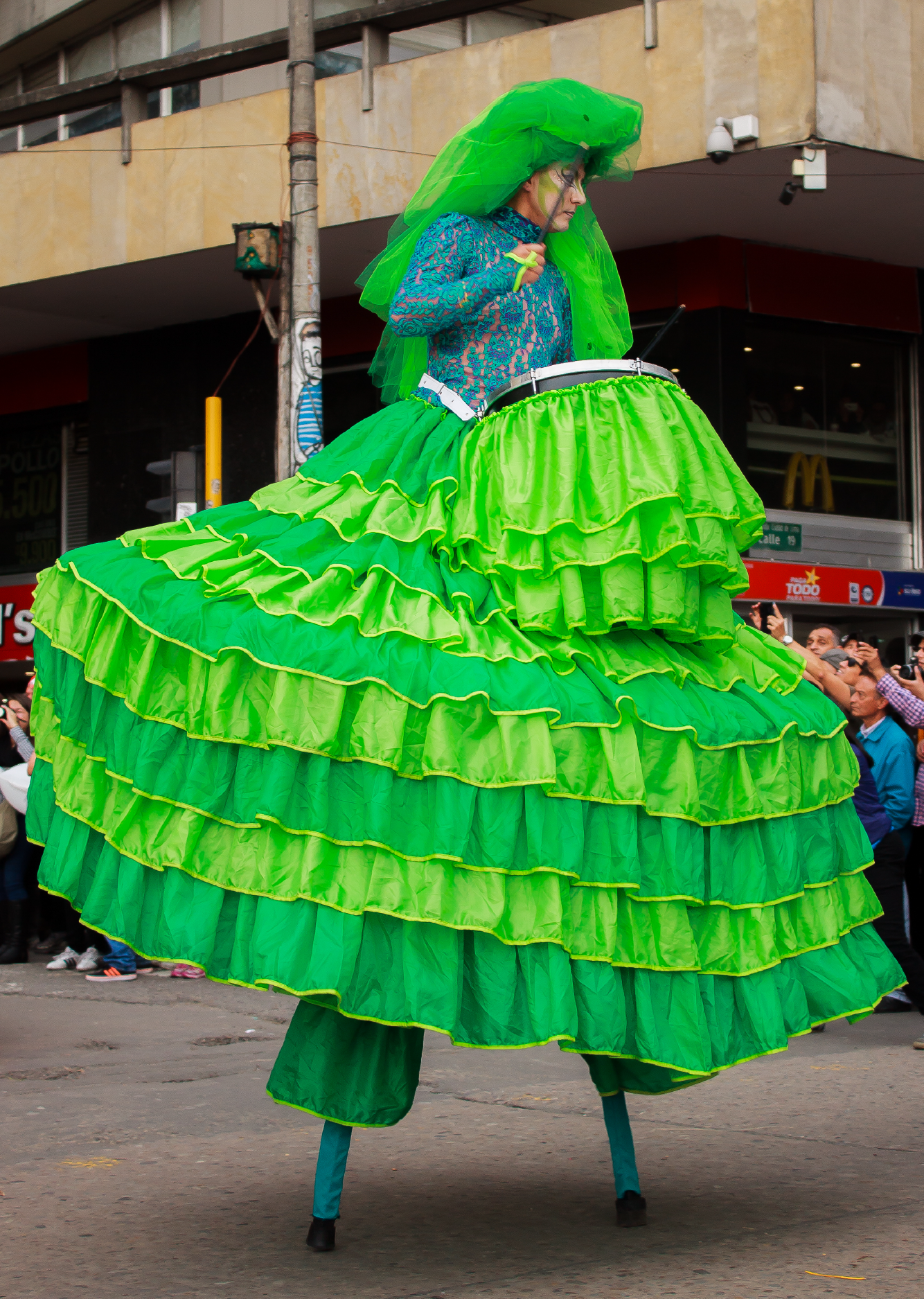 2026 April 07 - Weekly Travelogue - Bogotá, Colombia - Ibero-American Theater Festival - Stilt Walker