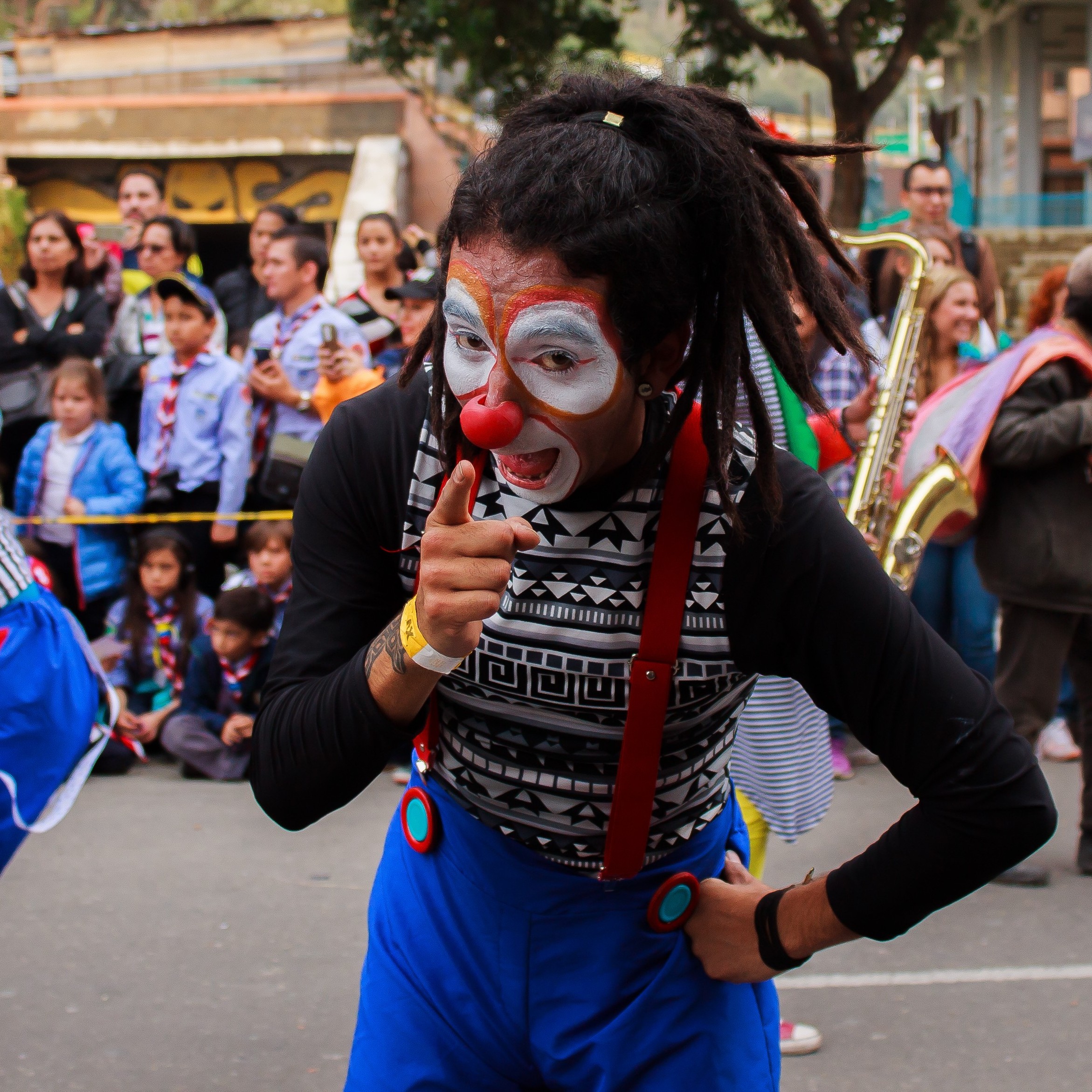 2026 April 07 - Weekly Travelogue - Bogotá, Colombia - Ibero-American Theater Festival - Clown