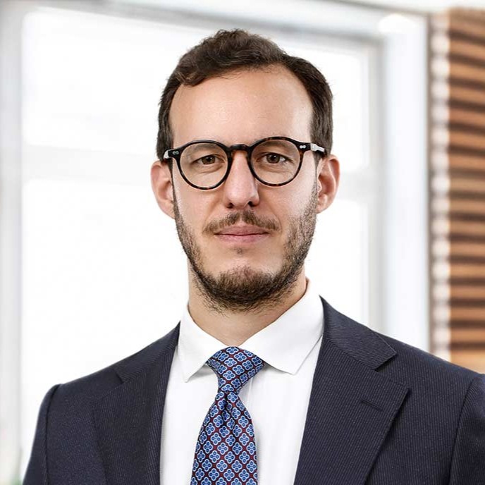 Aykut Elseven - square