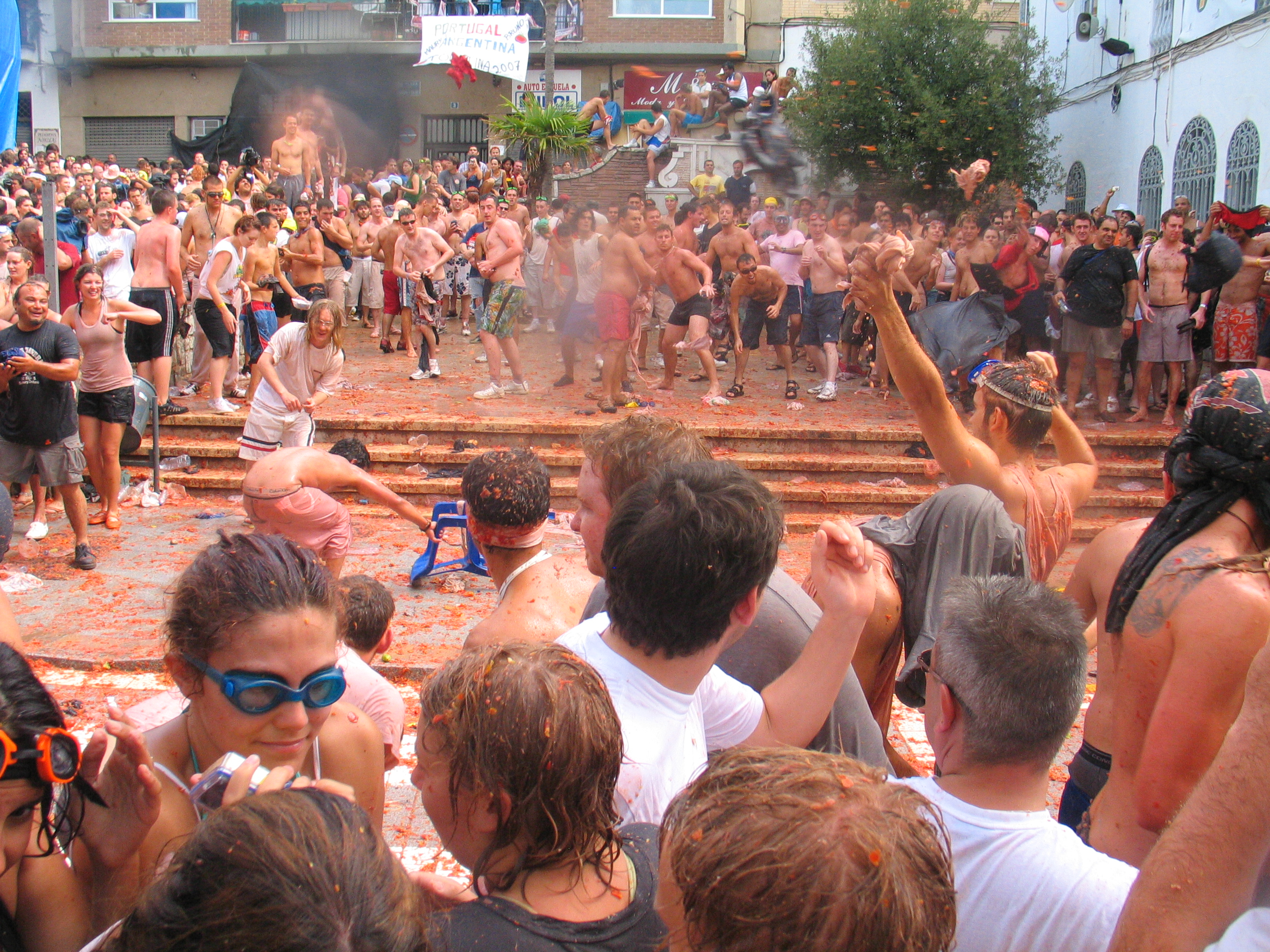 2026 August 25 - Weekly Festival Travelogue - Buñol, Spain - La Tomatina