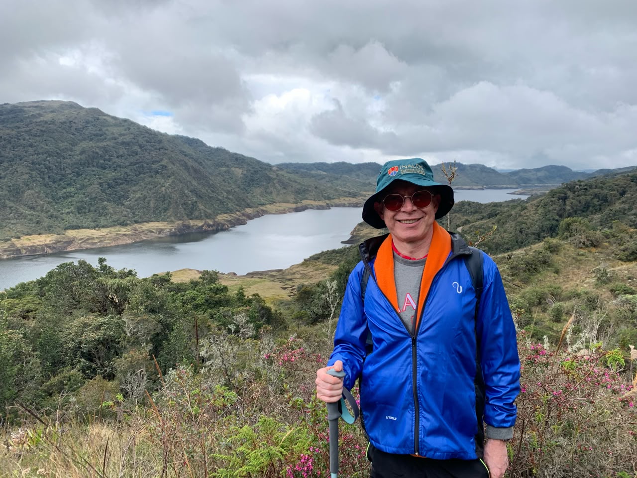 Rodrigo is an avid traveler and enjoys hiking.