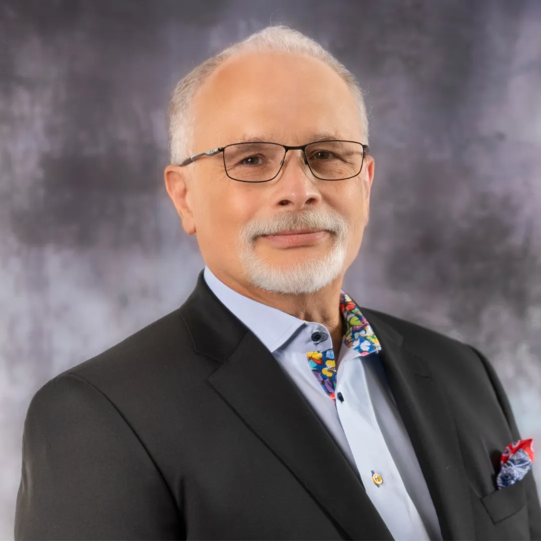 2023 Weekly Q and A - Rudy Rivera headshot