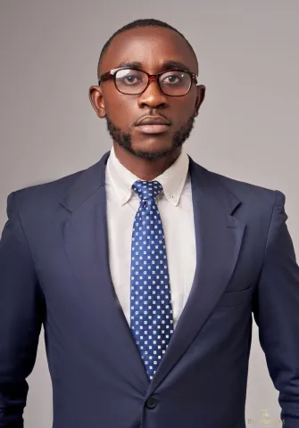 Neneng Yannick - new headshot