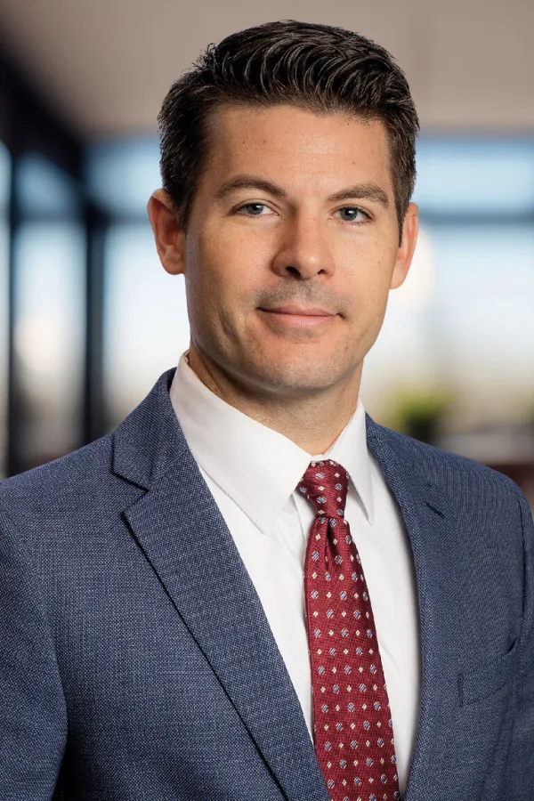 Justin Stark_Square_Blurredbg2.png