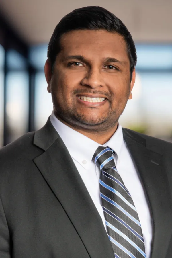 Neelraj Arjune_Square_Blurredbg3.png