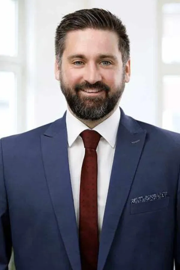 Daniel Schewior.jpg