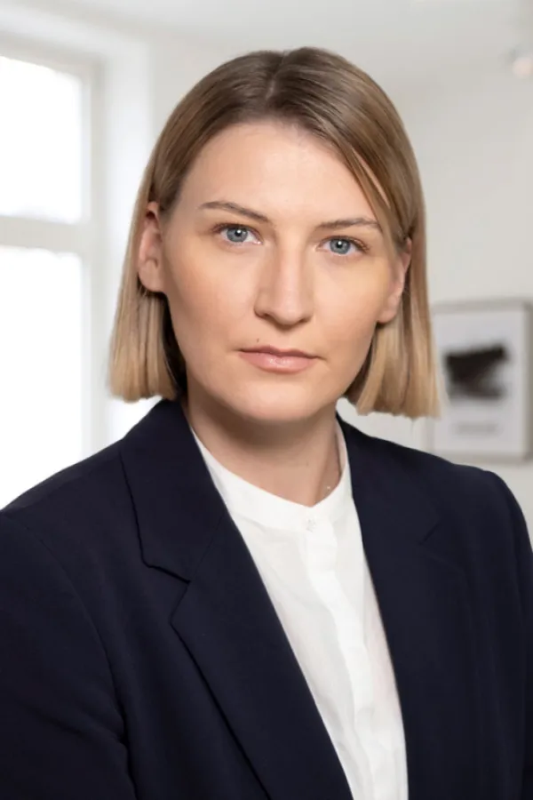 Sabrina Mahnke.jpg