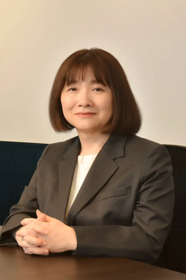 Hiromi Shiraishi sqr.jpg