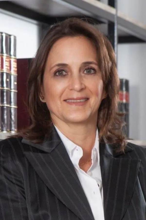 &Uacute;rsula Cort&eacute;s Guti&eacute;rrez