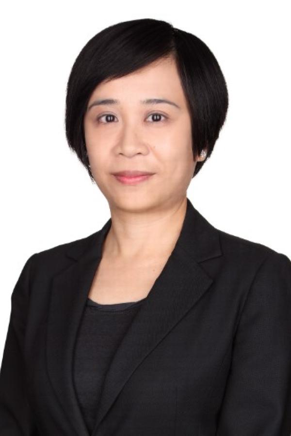 Elaine Ho