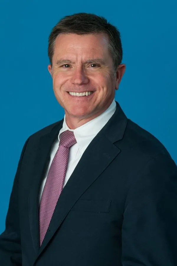 Daniel J. Hetznecker