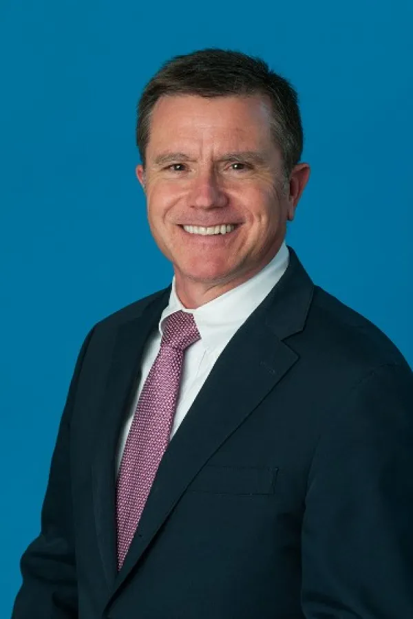 Daniel J. Hetznecker