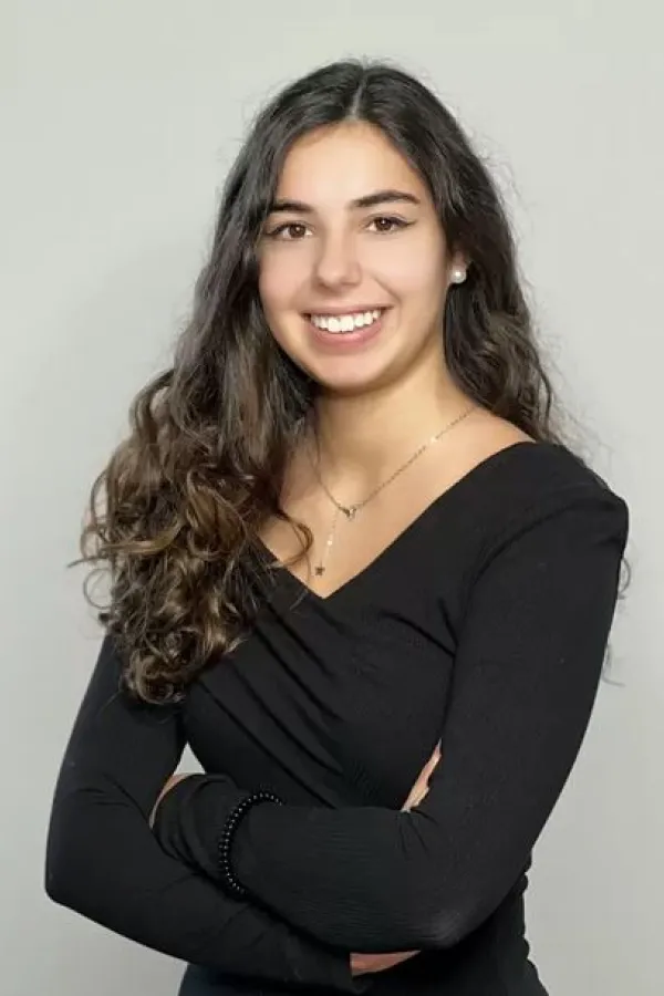 Cristina Cape&aacute;ns Garc&iacute;a