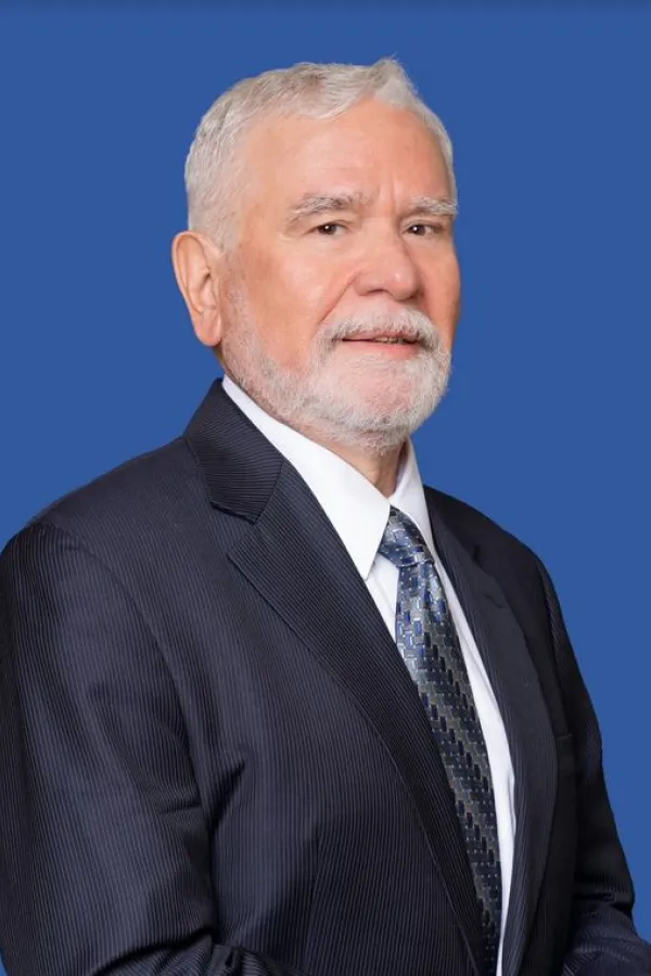 Daniel Cavazos